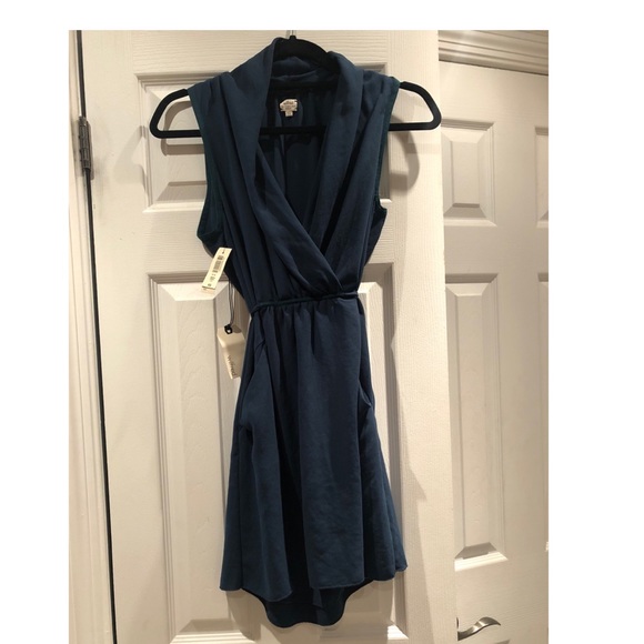 Wilfred/Aritzia Sabine Dress- Brand new!